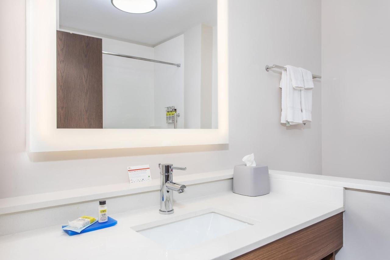 Holiday Inn Express Williamsburg By Ihg Ngoại thất bức ảnh